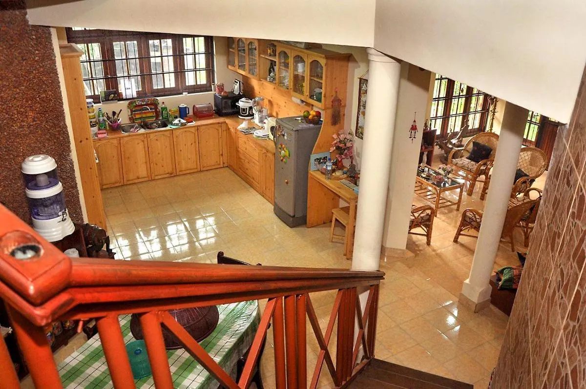 Spring Hills Villa 0*, 캔디 스리랑카